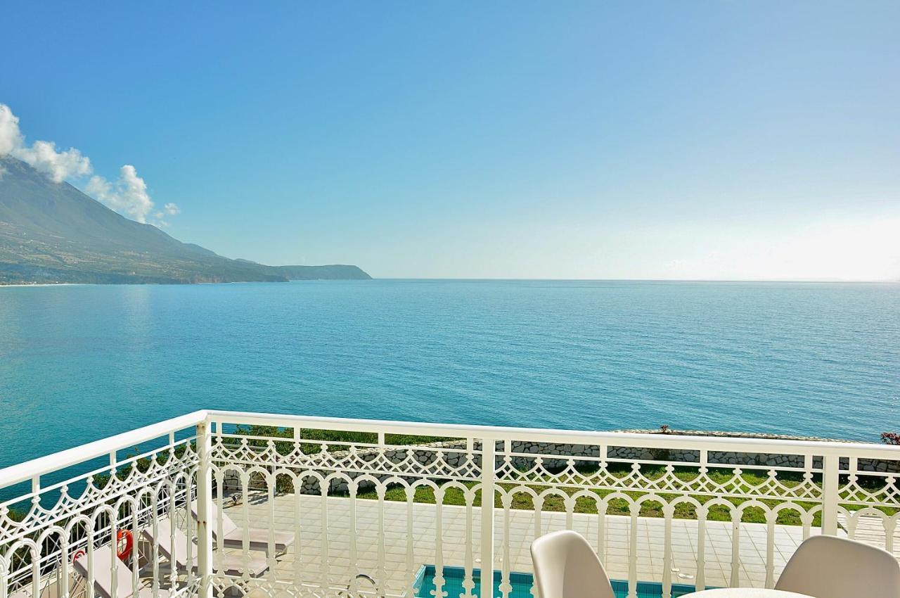Seafront Villa Kefaloniaprivatevillas Trapezaki  Extérieur photo
